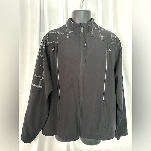 Lululemon Athletica Black and Gray Windbreaker with Reflective Elements (738) - Picture 1 of 17